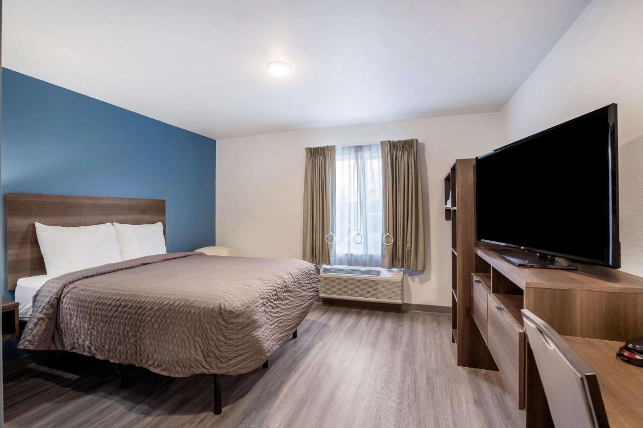 WoodSpring Suites Detroit Madison Heights Buitenkant foto