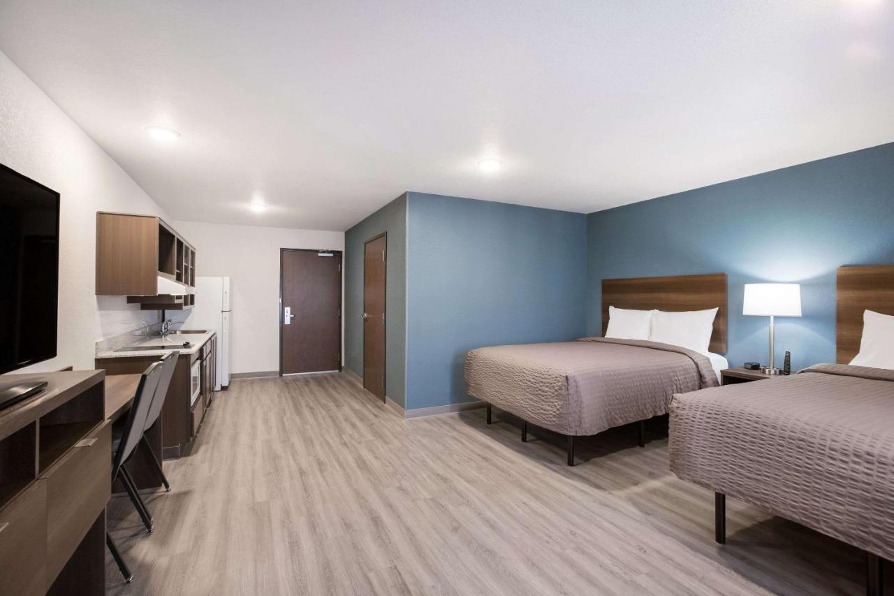 WoodSpring Suites Detroit Madison Heights Buitenkant foto